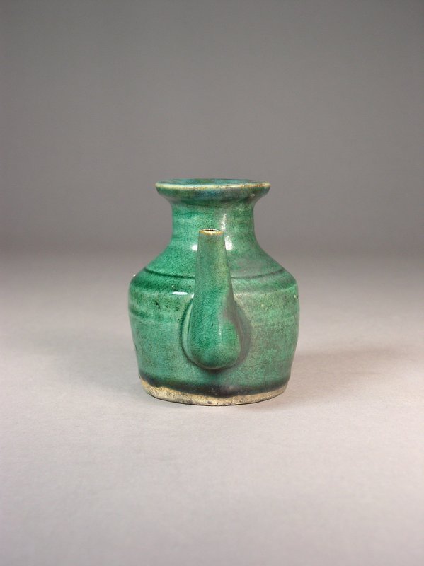 Chinese green glazed stoneware ewer