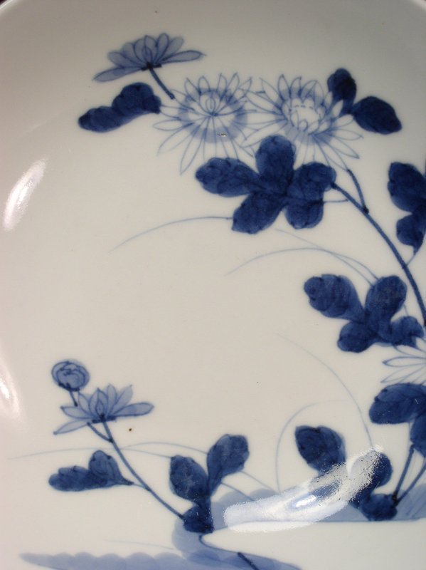 Japanese blue / white Nabeshima porcelain dish