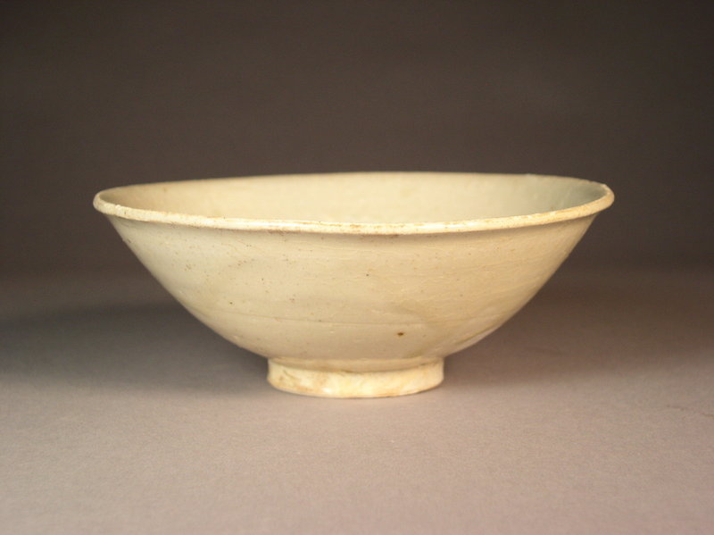 Chinese stoneware bowl