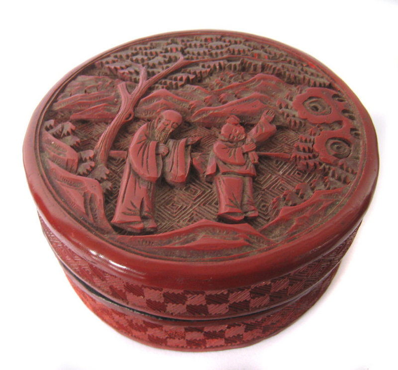 Chinese Antique Small Round Cinnabar box