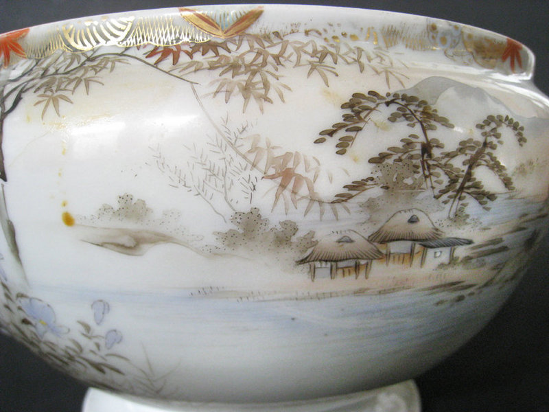 Japanese Porcelain Fruit Bowl with Landscape