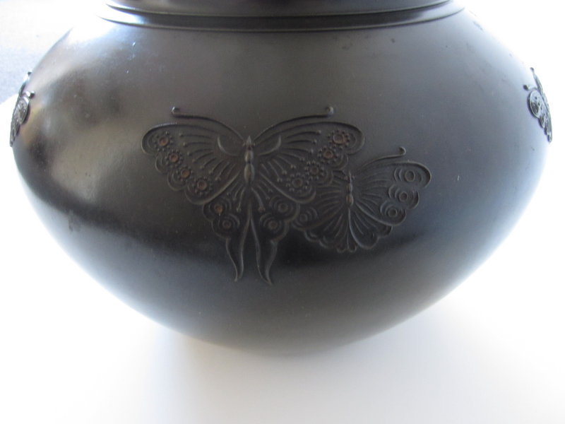 Japanese Bronze Vase with butterflies by Harunobu