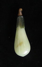 Antique Chinese Jade Snuff Bottle Elongated Melon