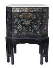 Antique Chinese Inlaid Lacquered Box