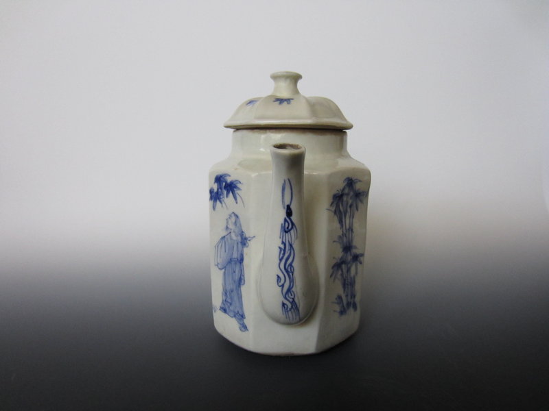 Chinese Blue White Porcelain Coffee Ewer
