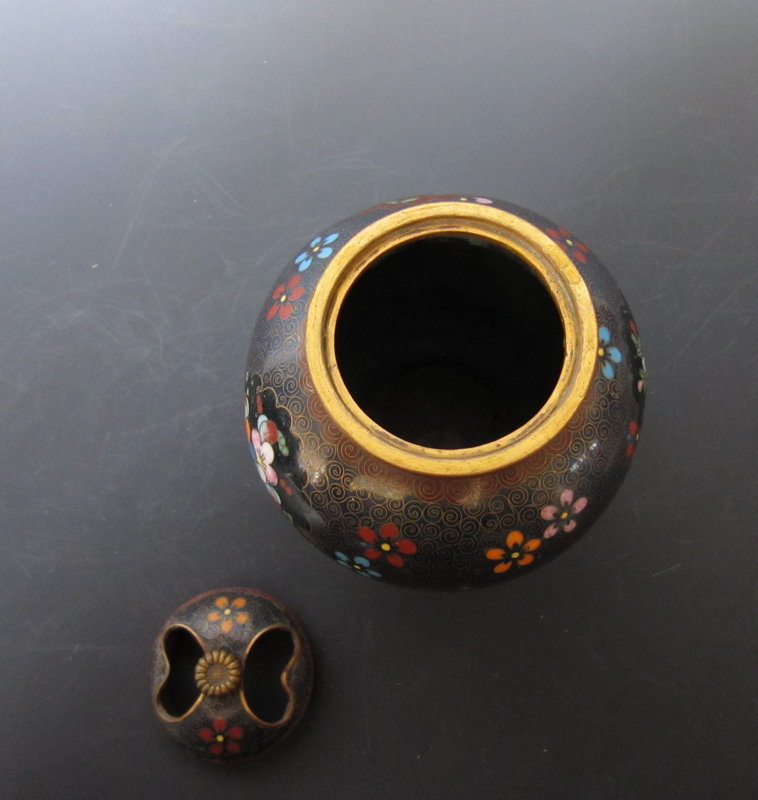 Japanese Cloisonne Censer with Motif of Flowers
