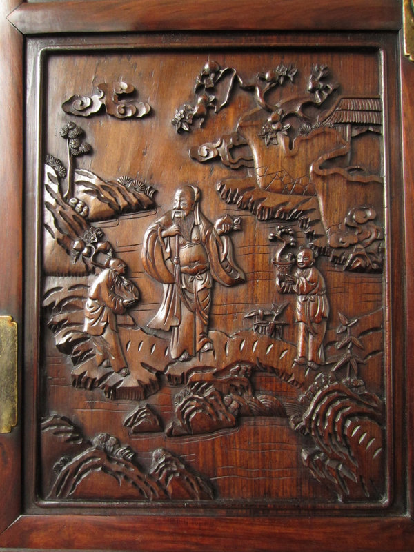 Chinese Antique Carved Hongmu Wood Cabinet