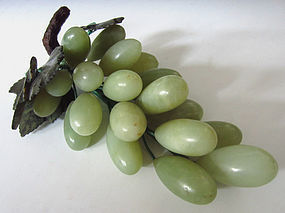 Chinese Jade Grapes
