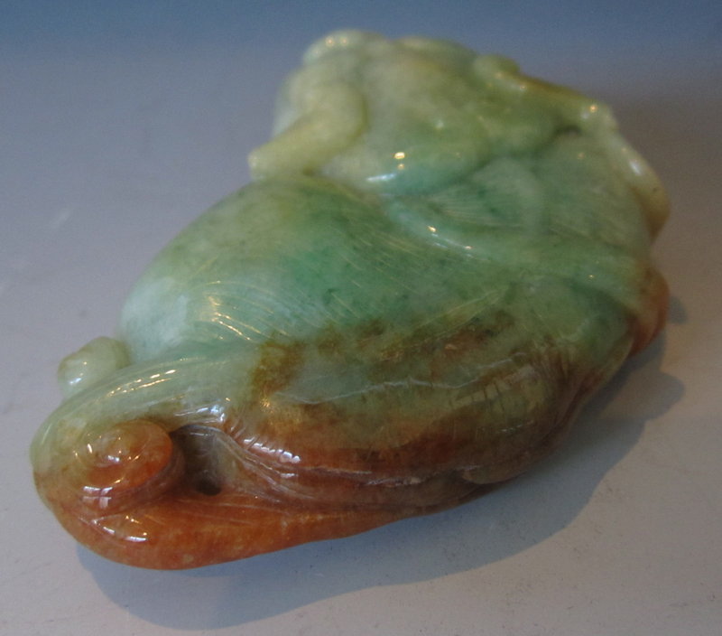 Chinese Jade Carving of Pixiu Holding a Coin