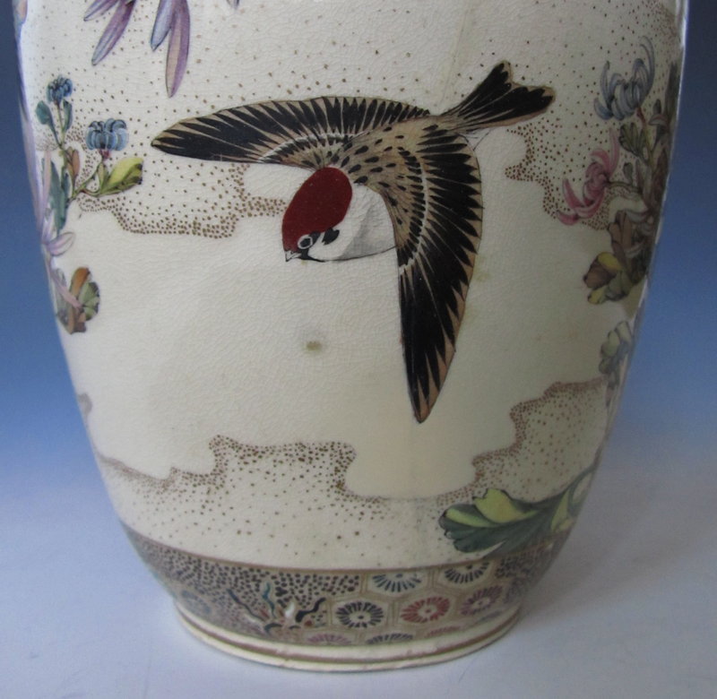 Antique Japanese Satsuma Ware Vase Signed Kinkosan