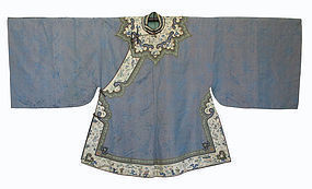 Chinese Embroidered Silk Short Robe for Lady