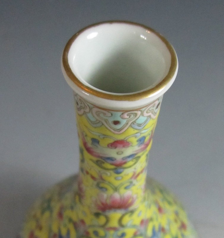 Chinese Small Porcelain Vase with Daoguang Mark