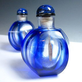 Antique Chinese Peking Glass Snuff Bottle Set