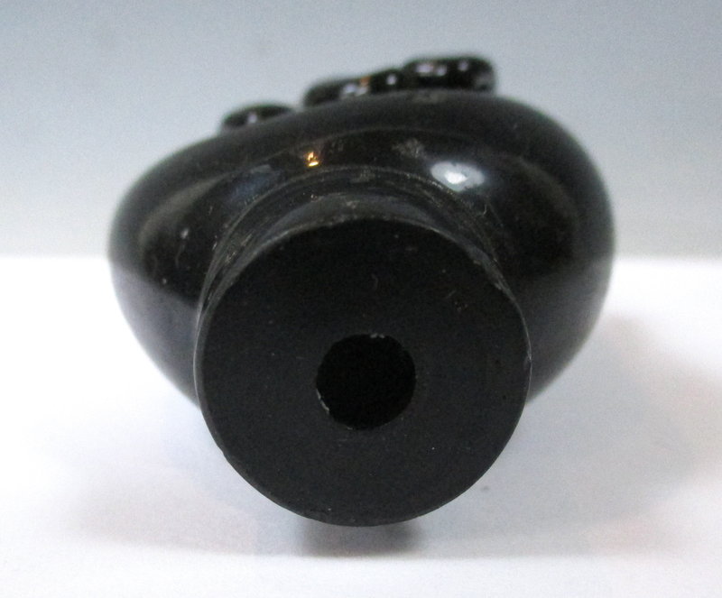 Antique Chinese Black Glass Snuff Bottle