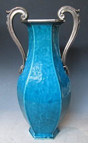 Chinese Turquoise Monochrome Vase