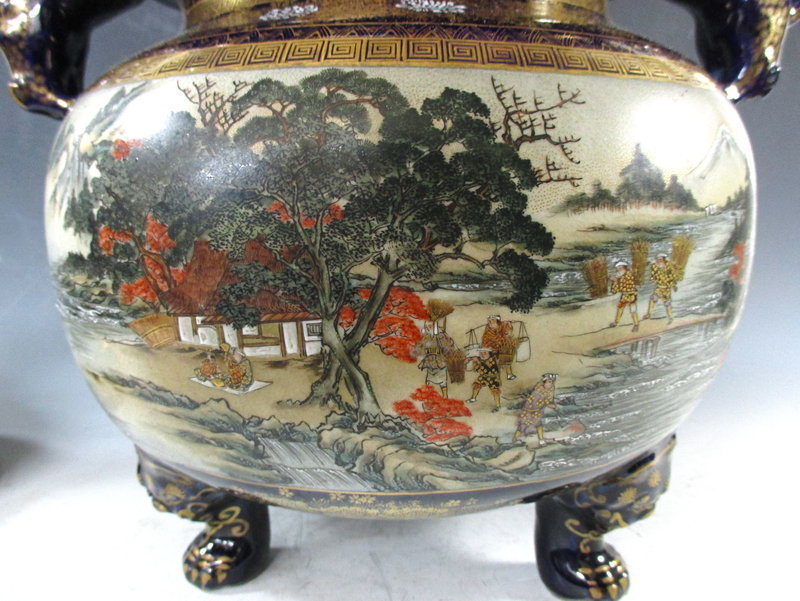 Antique Japanese Porcelain Satsuma Urn