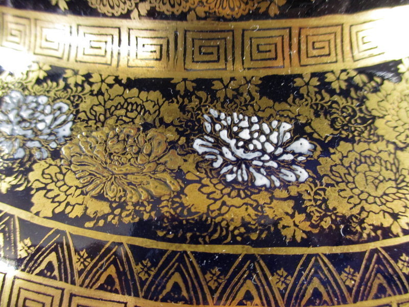 Antique Japanese Porcelain Satsuma Urn
