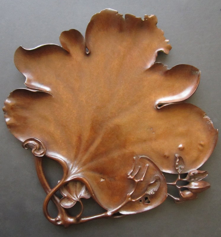 Japanese Antique Carved Burl Leaf Tray