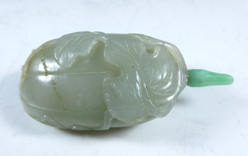 Antique Chinese Carved Jade Snuff Bottle