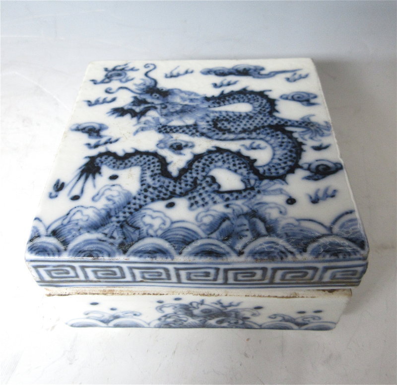 Antique Chinese Blue and White Porcelain Box