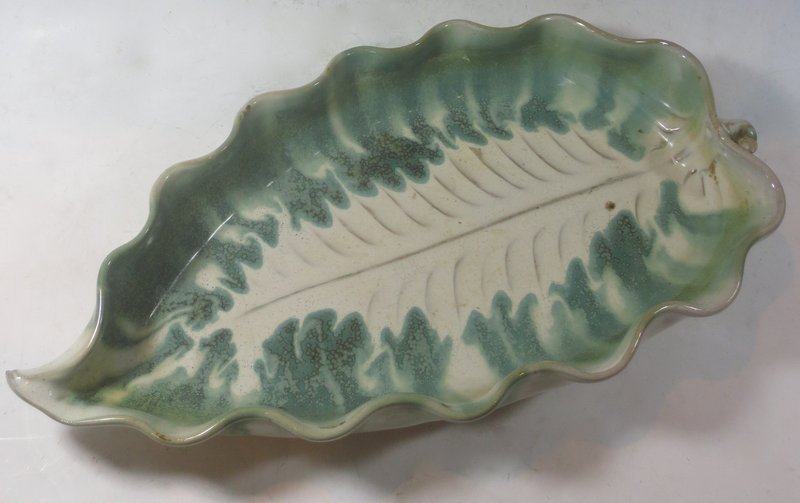 Japanese Oribe Pottery leaf Tray