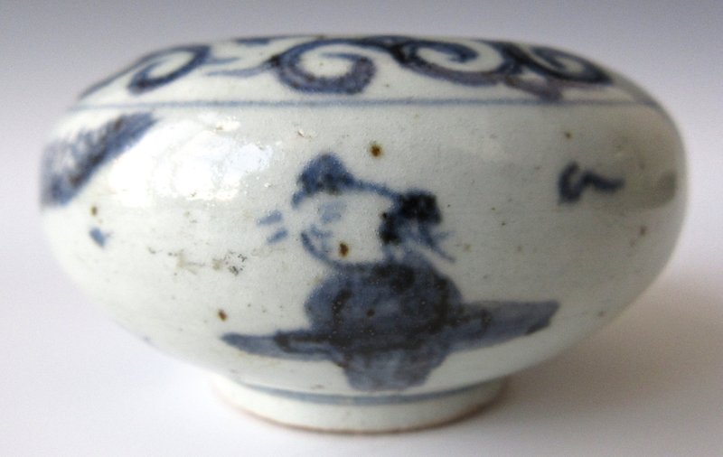 Antique Chinese Blue and White Porcelain Water Coupe
