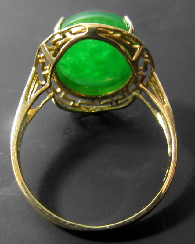 Chinese Emerald Green Jade Ring 14K