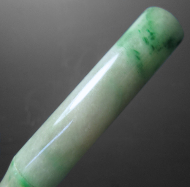 Chinese Jadeite Long Cigarette Holder
