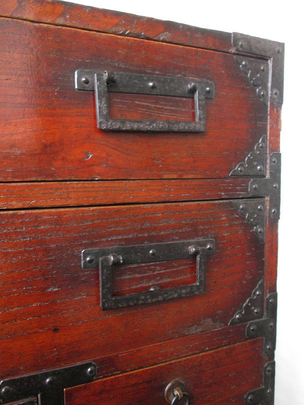 Japanese Antique Kiri Choba with Safe Box and Key