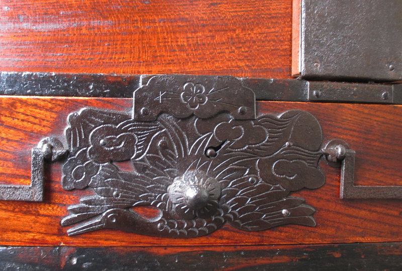Japanese Antique Keyaki Tansu with Locking Bar