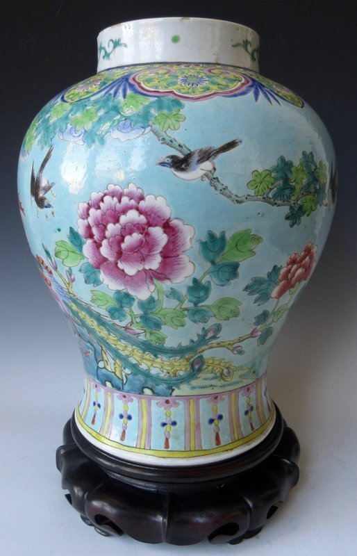 Antique Chinese Large Porcelain Jar on Stand