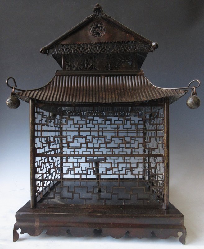 Chinese Temple Style Bird Cage