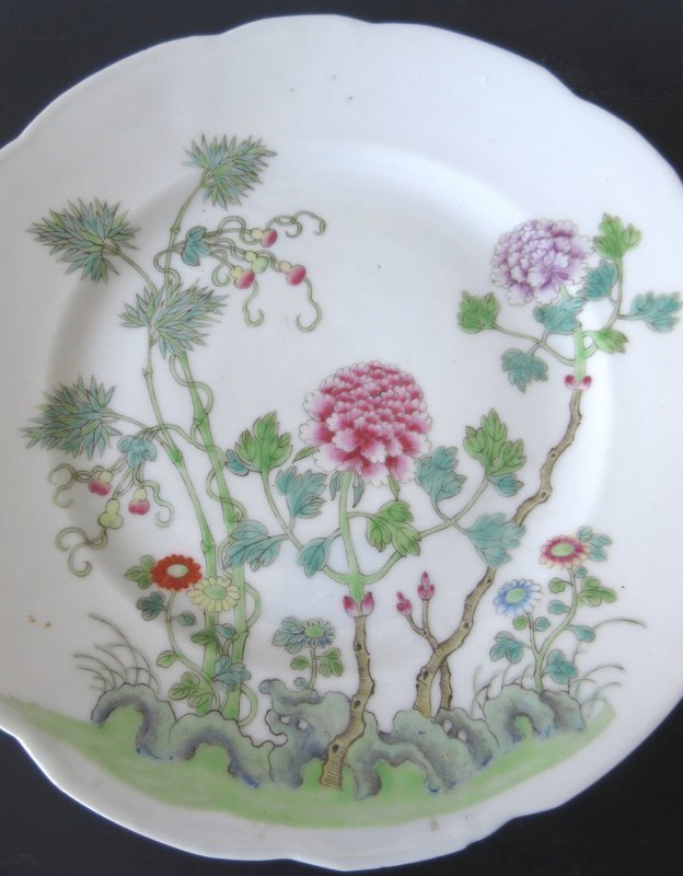 Pair of Chinese Antique Porcelain Plates