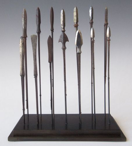 Japanese Collection of 14 Comprehensive Shaped Piercing Tip Arrows