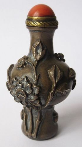 Antique Chinese Bronze Chrysanthemum Snuff Bottle