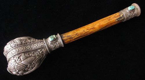 Antique Tibetan Buddhist Kangling Bone Flute