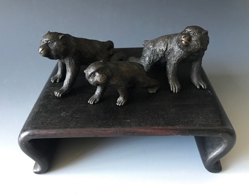 Antique Japanese Seiya Bronze Group of Three Macaques