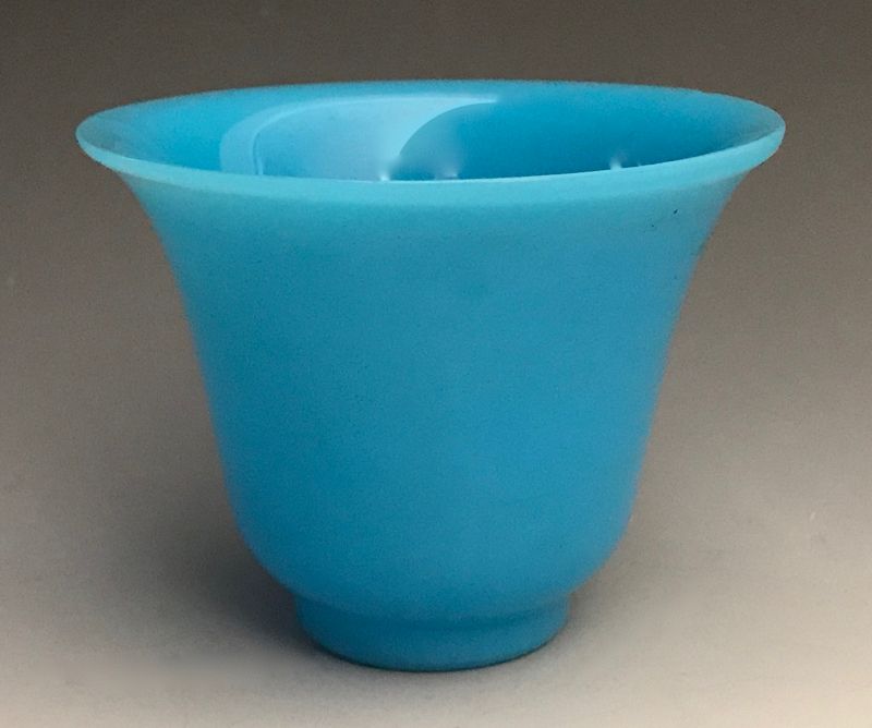 Antique Chinese Turquoise Peking Glass Wine Cup