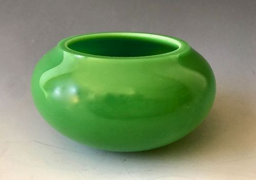Antique Emerald Green Chinese Peking Glass Brush Bowl