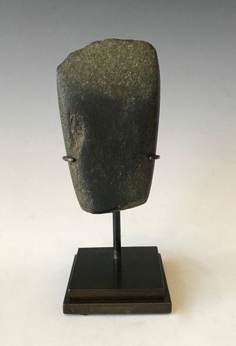 Ancient MesoAmerican Stone Hand Axe Head
