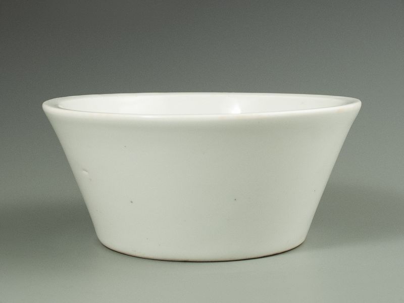 Japanese Antique Kakiemon Porcelain Dish