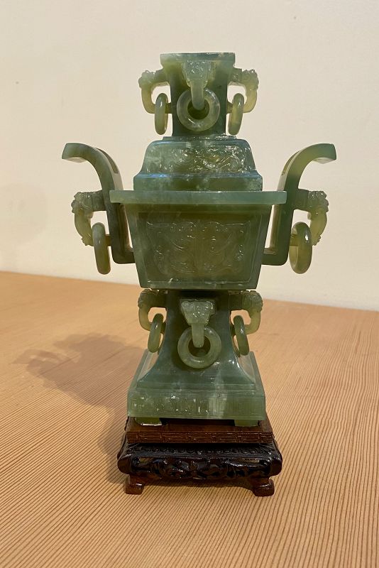 Chinese Jade Covered Container on Stand