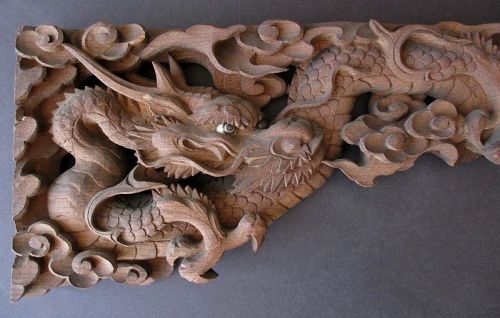 Japanese Antique Temple Carving with Pair of Dragons