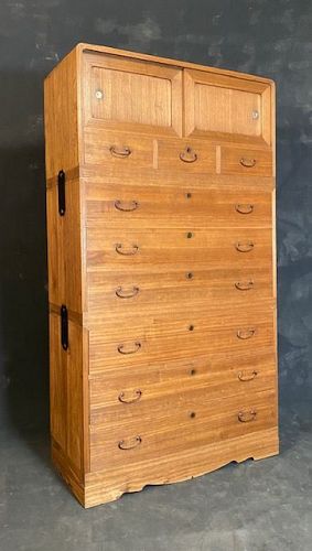 Japanese Antique Furniture Tansu Chest for Clothing