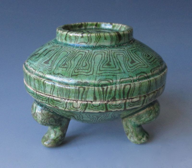 Rare Chinese Tang Dynasty Miniature Marble-Glazed Tripod