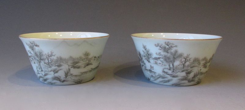 Chinese Antique Pair of Porcelain Cups with Landscapes, Yongzheng