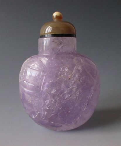 Chinese Antique Carved Amethyst Snuff Bottle