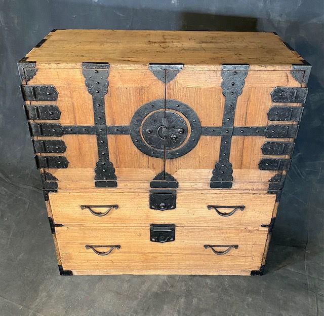 Antique Japanese Tansu Chest Kannon Biraki (Bridal) Kiri Meiji Secret