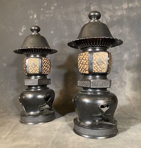 Pair of Bronze Temple Lanterns Bronze Early Showa Era