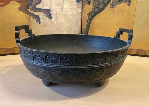 Japanese Antique Large Temple Bronze Hibachi